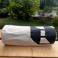 Nachtdigital NACHTI º25 Upcycling Nackenrolle aus T-Shirt