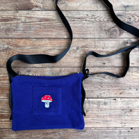 Nachtdigital NACHTI º25 Upcycling Crossbody Bag aus Sweater